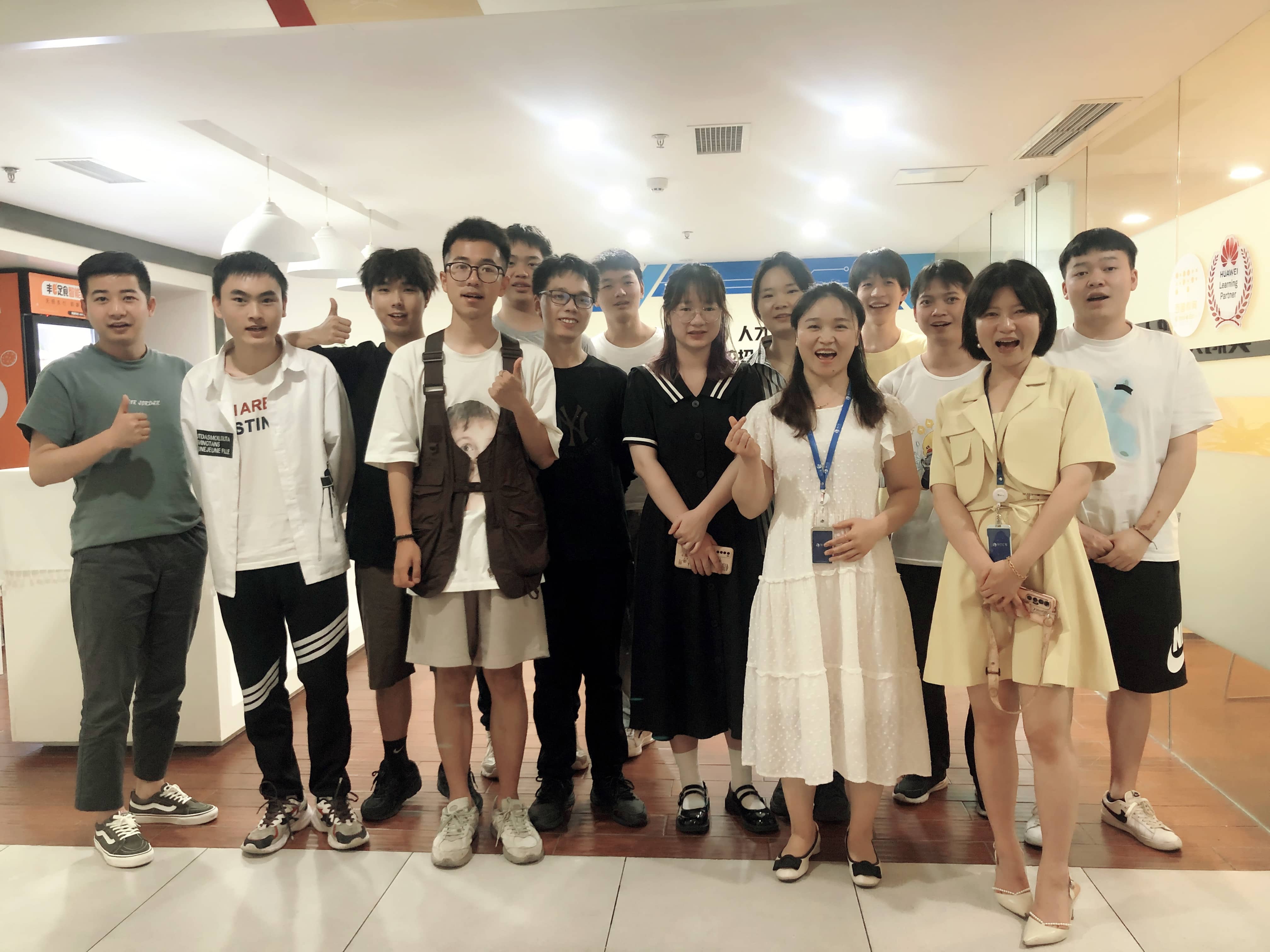 老學員合照